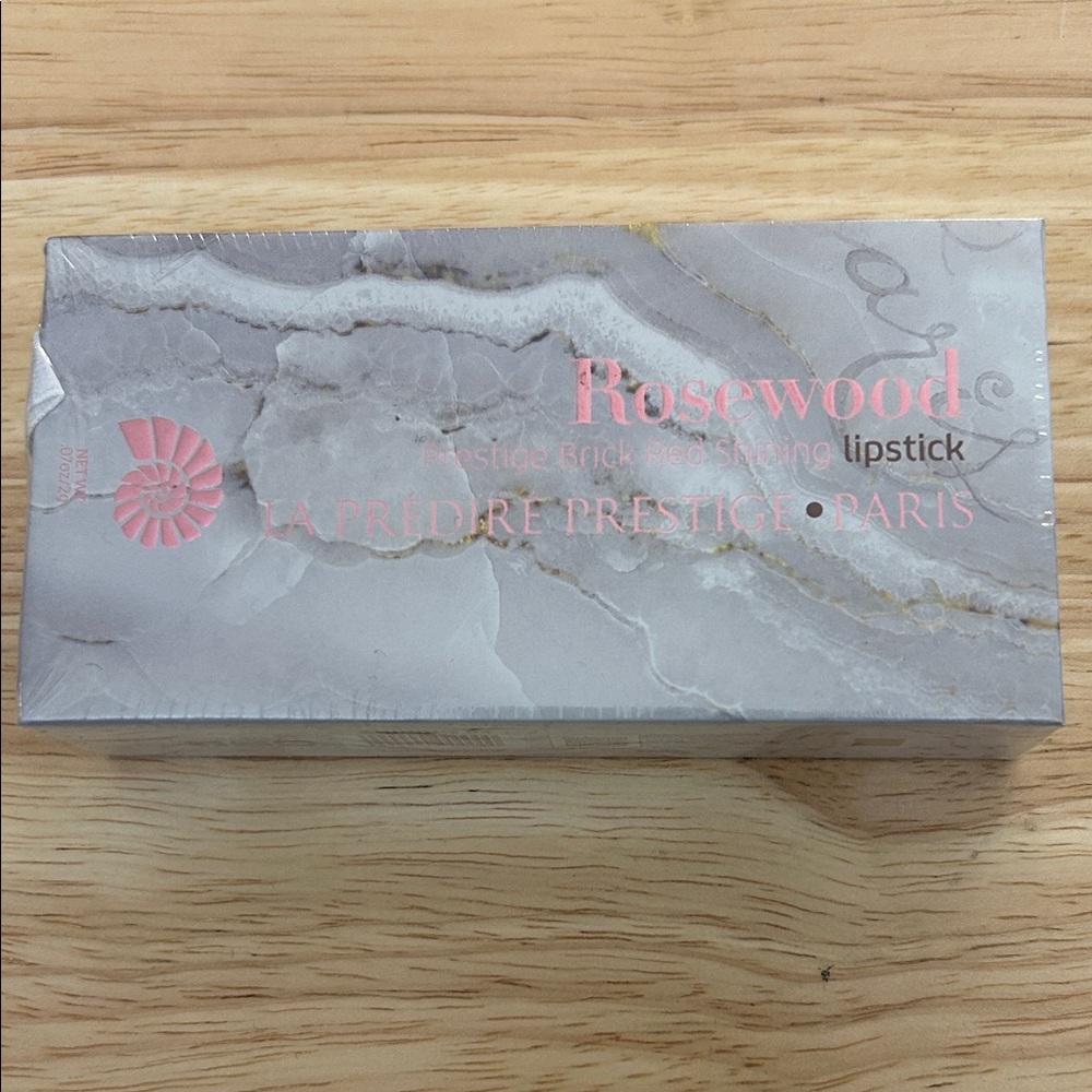 Rosewood Lipstick Brick Red -